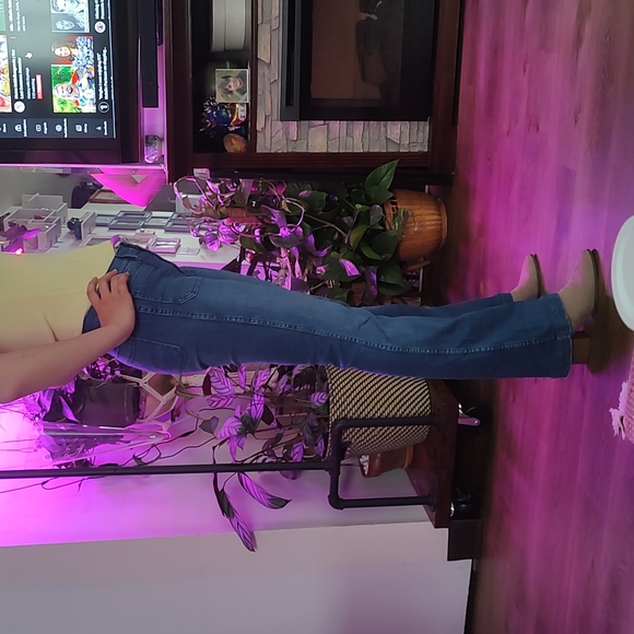 Gap Jeans 1969 - Picture 3 of 3